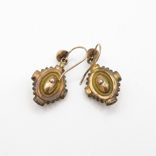 37 - 9ct gold drop earrings (3.4g)