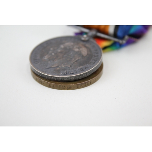 407 - WW1 Medal Pair 42697 Pte W. Straw Notts & Derby Regt x 2