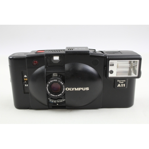 431 - Olympus XA2 Compact Film Camera w/ F. Zuiko F/3.5 35mm Lens & A11 Flash