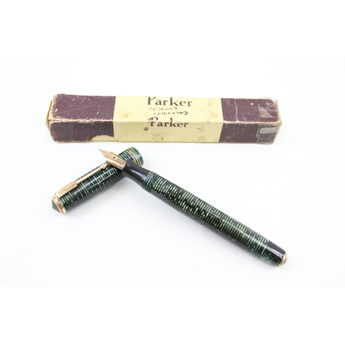 484 - Vintage Parker Vaccumatic Green Fountain Pen w/ 14ct Gold Nib WRITING Boxed