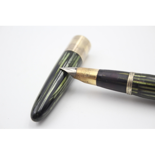 497 - Vintage Sheaffer Balance Lifetime Green Stripe Fountain Pen w/ 14ct Nib WRITING