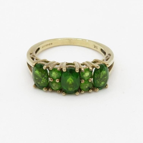 137 - 9ct gold chrome diopside set dress ring (2.6g) Size  L