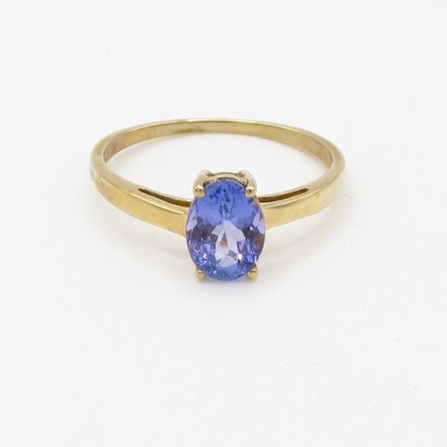 181 - 9ct gold oval cut tanzanite set solitaire ring (1.5g) Size  N 1/2