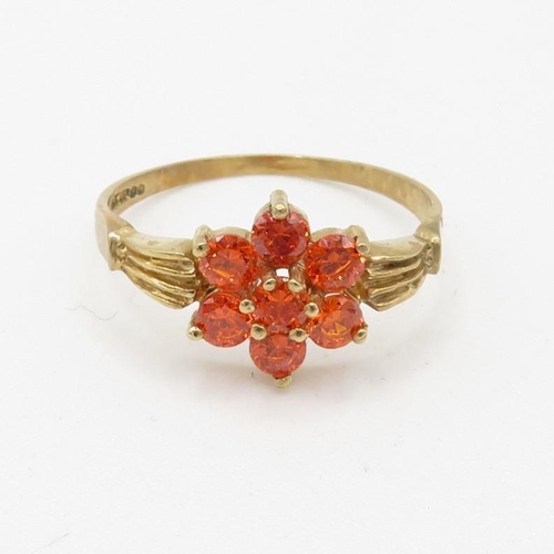 77 - 9ct gold fire opal set floral cluster ring (1.6g) Size  O