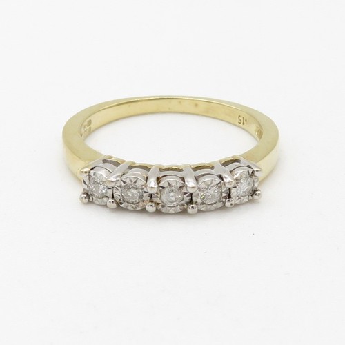 64 - 9ct gold illusion set diamond five stone eternity ring (2.8g) Size  P