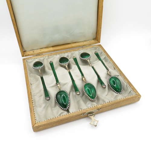 376 - 6 x Vintage .925 Sterling Silver Green Guilloche Enamel Teaspoons Cased (85g)