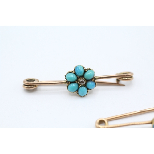 113 - 2 x 9ct gold turquoise and diamond bar brooches (2.5g)