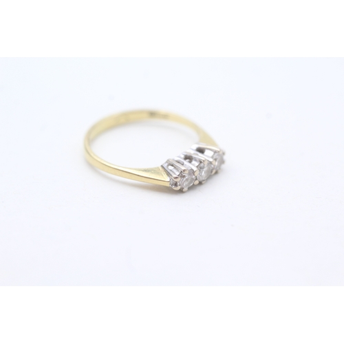 50 - 18ct gold vintage diamond three stone ring (1.7g) Size H 1/2