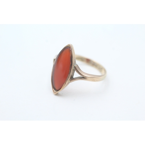 52 - 9ct gold antique carnelian dress ring, hallmarked: Chester 1918 (2.6g) Size P 1/2