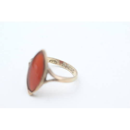 52 - 9ct gold antique carnelian dress ring, hallmarked: Chester 1918 (2.6g) Size P 1/2