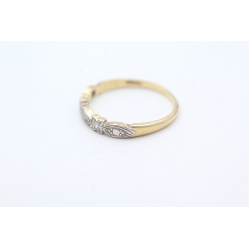 65 - 18ct gold and diamond ring (1.8g) Size M 1/2