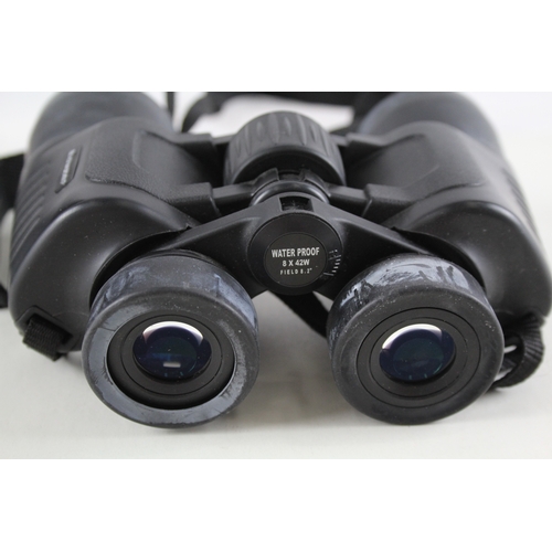 353 - Hawke Blackwatch WP 8x42 Waterproof Binoculars Working w/ Original Case