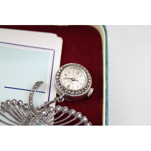 368 - Women's Vintage 925 Silver Verity Fob Watch Hand-Wind WATCH RUNS