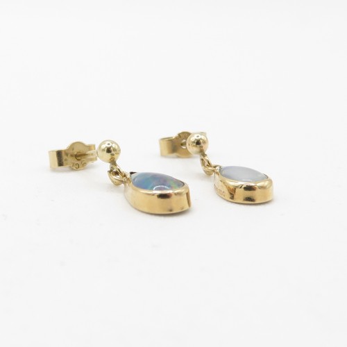 21 - 9ct gold opal triplet earrings (0.8g)