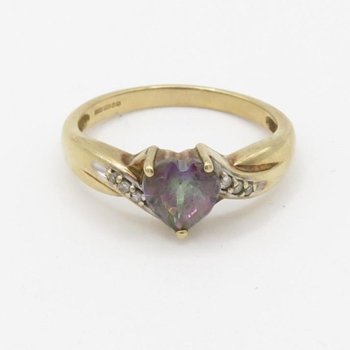 113 - 9ct gold mystic topaz & diamond dress ring (2g) Size  M