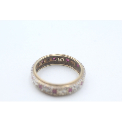 4 - 9ct gold ruby & diamond full eternity ring (2.5g) Size  M