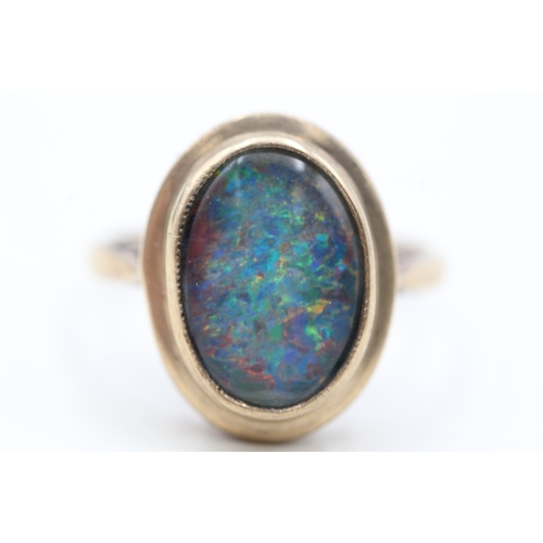 47 - 9ct gold opal triplet single stone ring (4.1g) Size  P