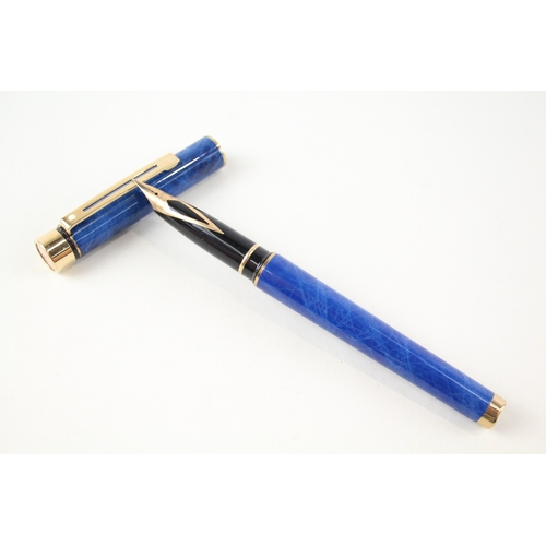 492 - Vintage Sheaffer Targa Blue Lacquer Cased Fountain Pen w/ 14ct Gold Nib WRITING