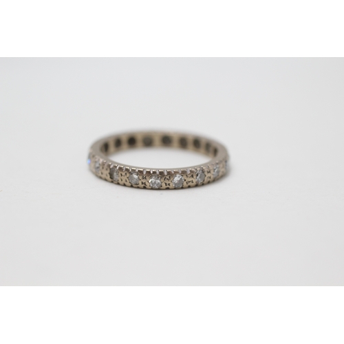 78 - 15ct gold diamond eternity ring (2.9g) Size  N