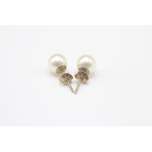 95 - 9ct gold cultured pearl stud earrings (2.2g)