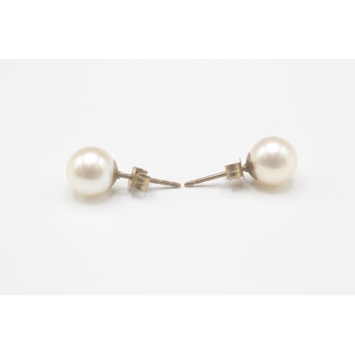 95 - 9ct gold cultured pearl stud earrings (2.2g)