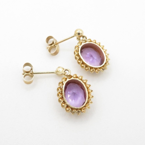 60 - 9ct gold amethyst drop earrings (1.6g)