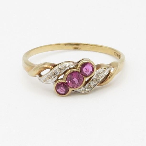 88 - 9ct gold ruby & diamond dress ring (1.5g) AS SEEN - MISSHAPEN Size Q