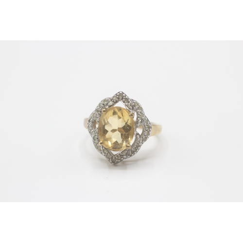 105 - 9ct gold citrine & white gemstone dress ring (4.4g) Size P