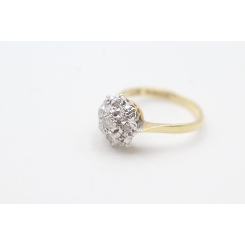 120 - 18ct gold vintage diamond cluster ring (3.2g) Size K 1/2