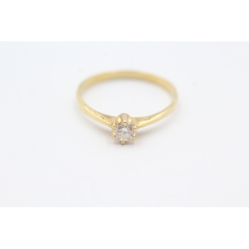 127 - 18ct gold diamond solitaire ring (1.9g) AS SEEN - MISSHAPEN Size P