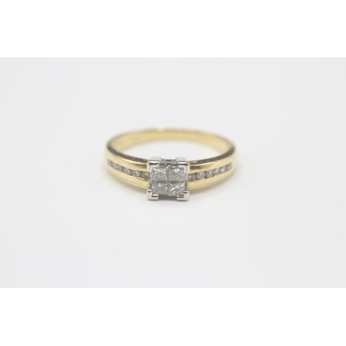 148 - 18ct gold diamond dress ring (3.6g) Size O