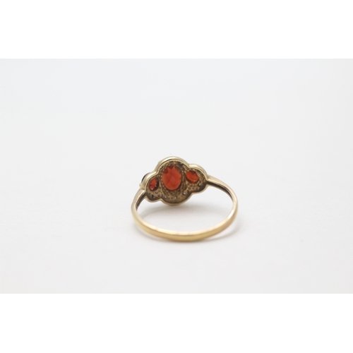 195 - 9ct gold garnet & diamond dress ring (1.9g) AS SEEN - MISSHAPEN Size O