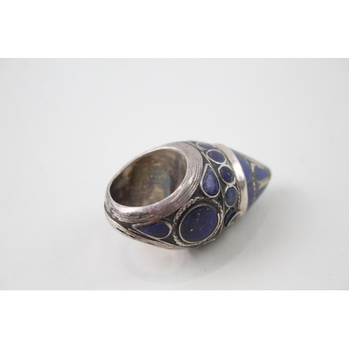 224 - Sterling Silver Traditional Ring w/ Lapis Lazuli 19g