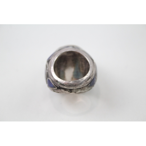 224 - Sterling Silver Traditional Ring w/ Lapis Lazuli 19g