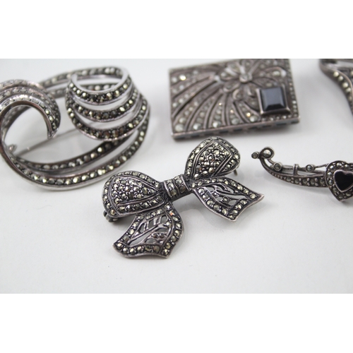 229 - Collection of Sterling Silver Marcasite Brooches inc. Gemstone, Bow x 5 47g