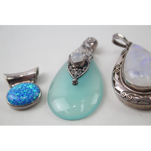 252 - Collection of Sterling Silver Gemstone Pendants inc. Moonstone, Opal x 5 58g