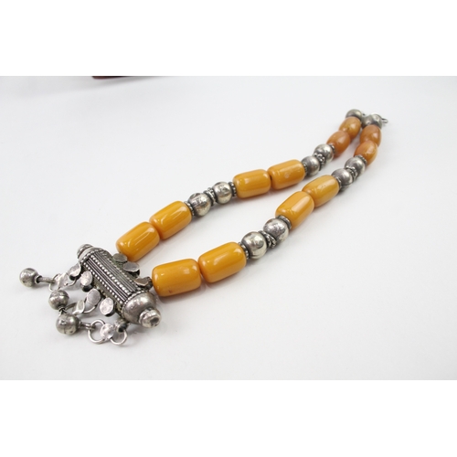 281 - Middle Eastern Silver Necklace w/ Faturan/Bakelite Beads 73g