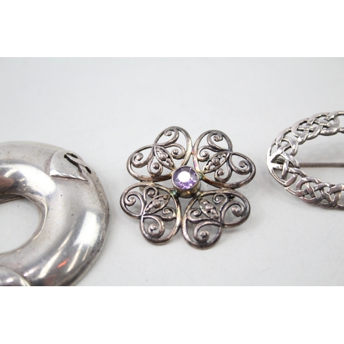 284 - Collection of Sterling Silver Celtic Brooches inc. Gemstone, Clover x 4 40g