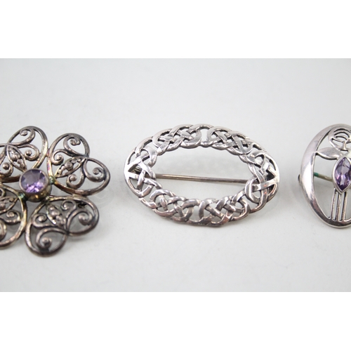 284 - Collection of Sterling Silver Celtic Brooches inc. Gemstone, Clover x 4 40g