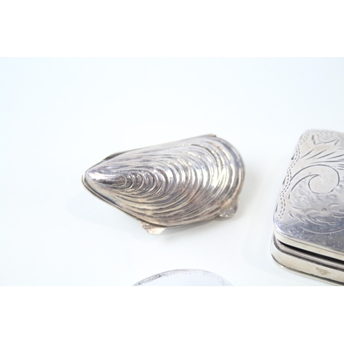 294 - 5 x Vintage .800 & .925 Sterling Silver Pill / Trinket Boxes Inc Novelty (106g)