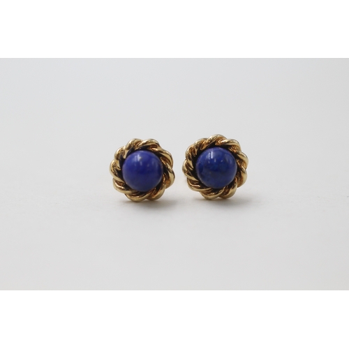 31 - 9ct gold and lapis stud earrings (1.7g)