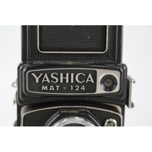 354 - Yashica Mat-124 Medium Format Twin Lens Camera w/ 80mm F/3.5 Lenses