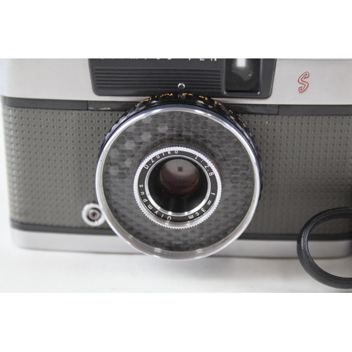 366 - Olympus Pen-EE Half Frame Film Camera w/ 2.8cm F/3.5 Lens