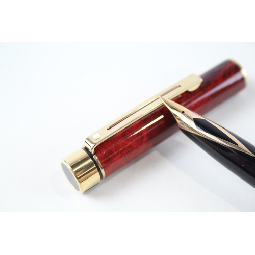 391 - Vintage Sheaffer Targa Red Lacquer Cased Fountain Pen w/ 14ct Gold Nib WRITING