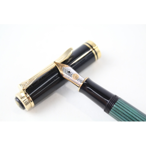 395 - Vintage Pelikan Souveran M300 Black & Green Fountain Pen  w/ 14ct Nib WRITING