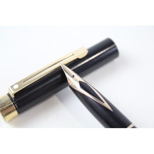 398 - Vintage Sheaffer Targa Black Lacquer Fountain Pen w/ 14ct Gold Nib WRITING