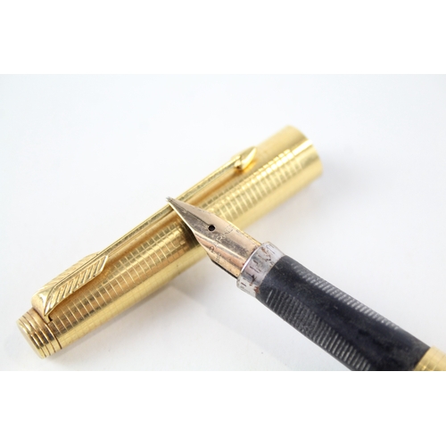 399 - Vintage Parker 75 Gold Plated Fountain Pen w/ 14ct Gold Nib WRITING