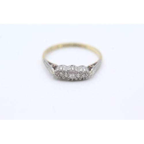 51 - 18ct gold & platinum vintage diamond ring (2.7g) Size Q