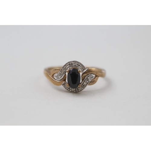 7 - 9ct gold diamond and sapphire ring (2.3g) Size P