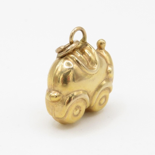 213 - HM 9ct Car Charm - 2.35g